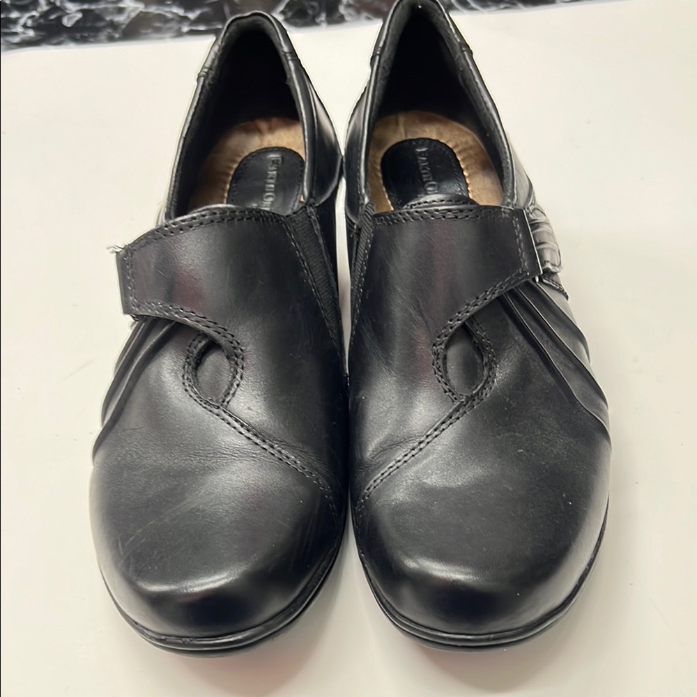 Earth Origins Black Leather Slip-Ons